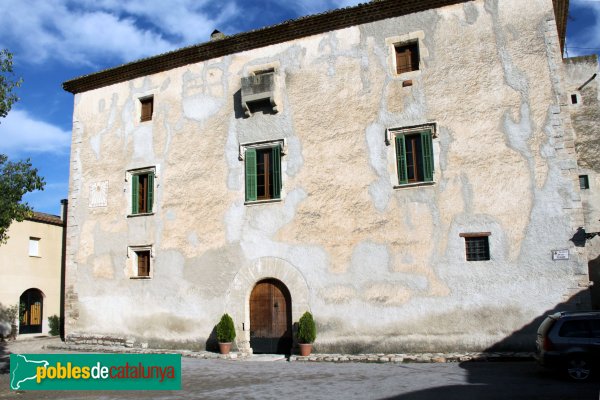Foto de Subirats - Palau Gralla (Torre-ramona), façana principal