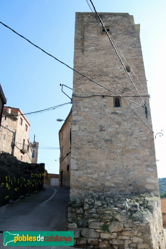 Sant Martí de Riucorb - Cal Bellart (Rocafort de Vallbona), façana del carrer de la Costa