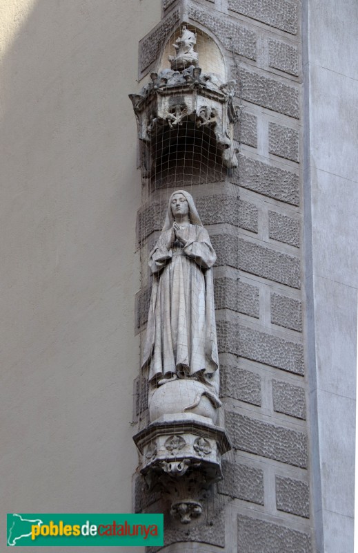 Barcelona - Rambla de Catalunya, 104. Immaculada (Llimona)