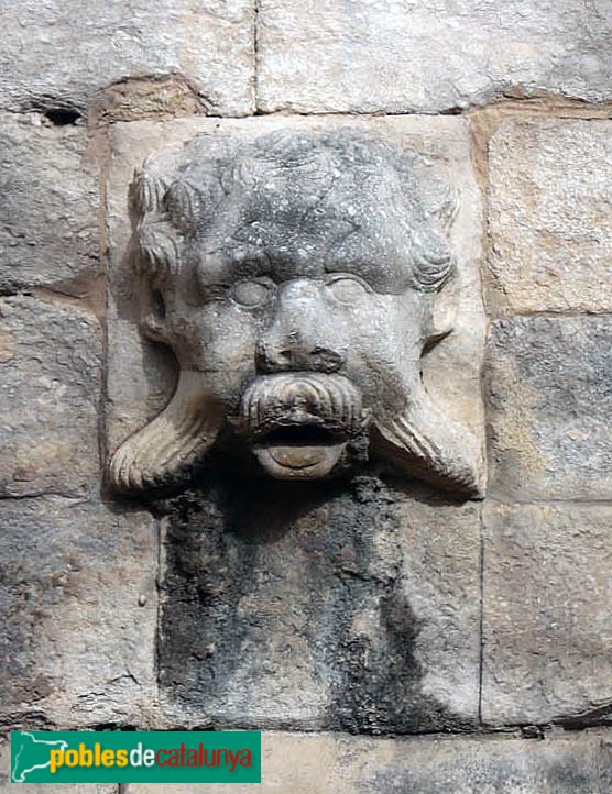 Girona - Font de la plaça dels Lledoners