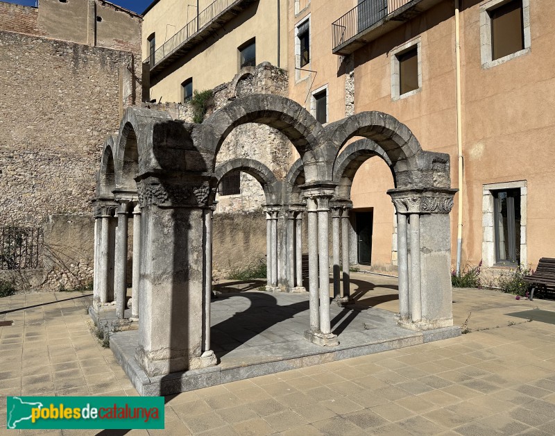 Girona - Claustre de Sant Domènec (Museu d'Història)