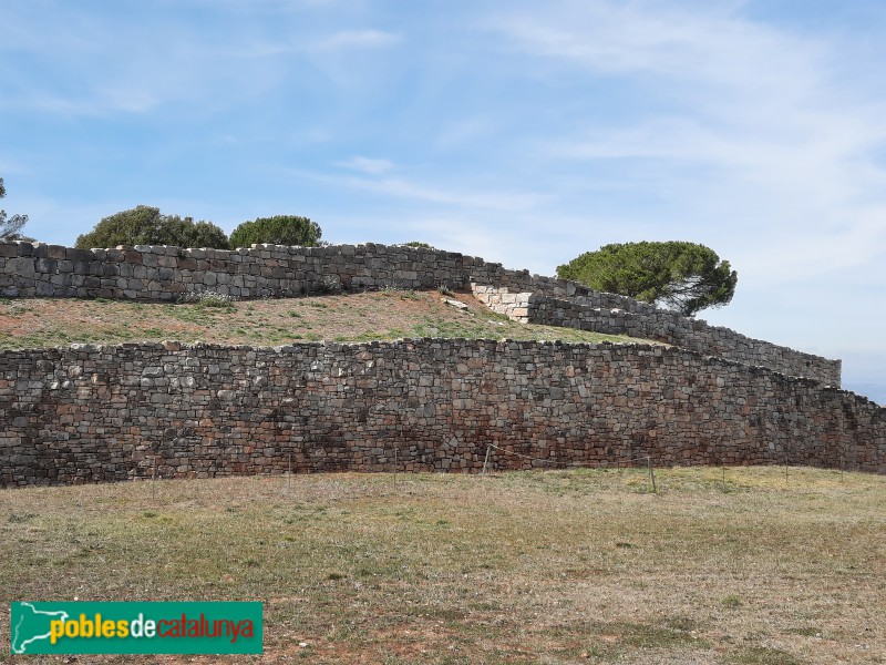 El Brull - Muralles de Montgròs