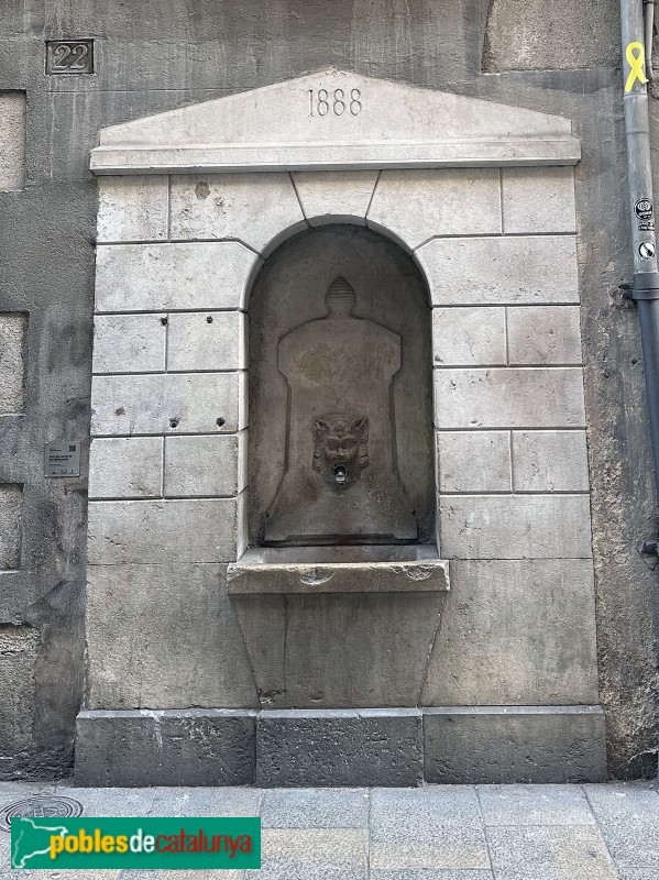 Girona - Font del carrer Ballesteries