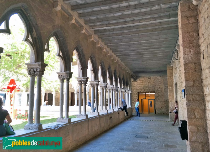 Girona - Convent de Sant Domènec. Claustre