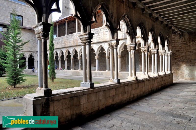 Girona - Convent de Sant Domènec. Claustre