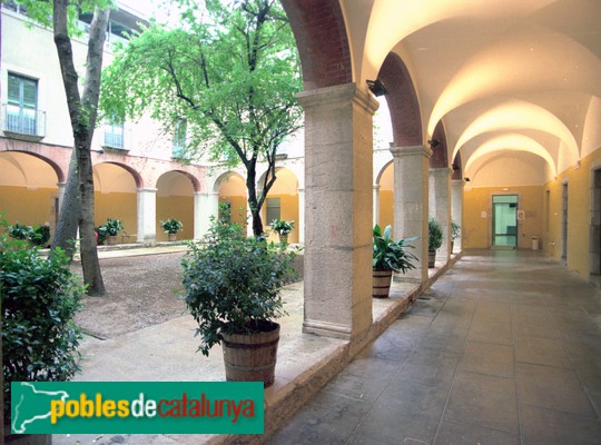 Girona - Convent de la Mercè. Claustre