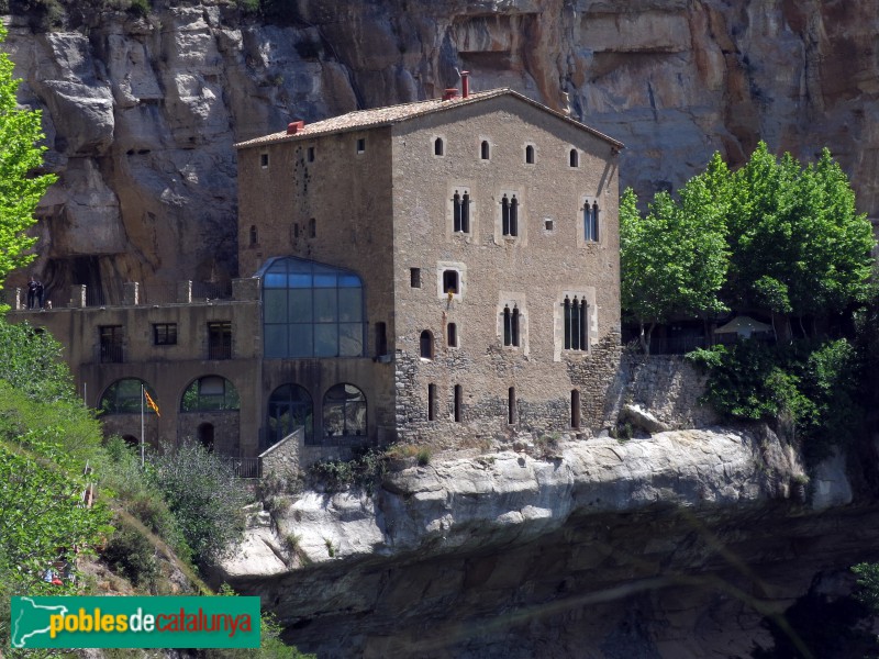 Bigues i Riells del Fai - Monestir de Sant Miquel el Fai. Casa del Prior