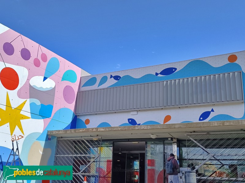 Barcelona - Biblioteca Guinardó - Mercè Rodoreda. Mural Mina Hamada