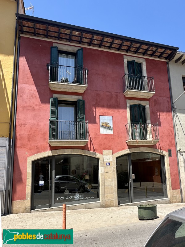 Tona - Carrer Major, 14. L'Hostal