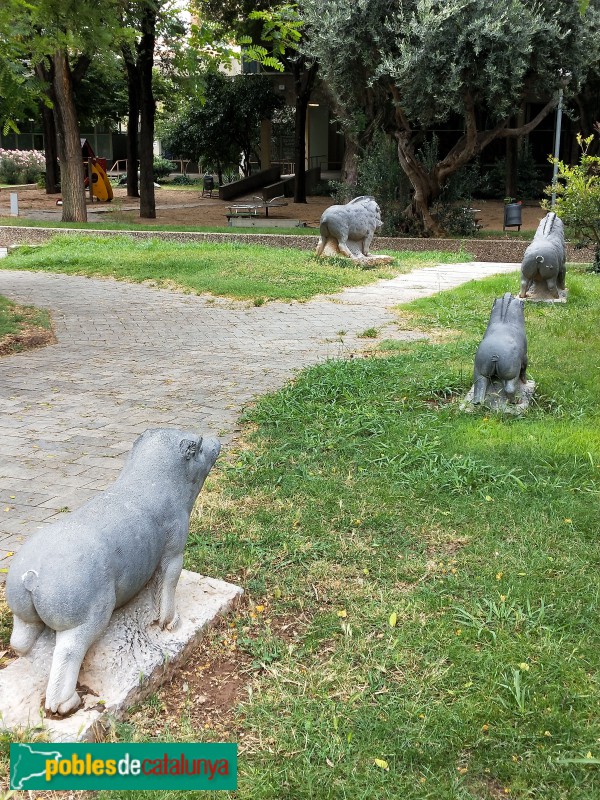 Barcelona - Escultures d'animals als Jardins Vicens Vives