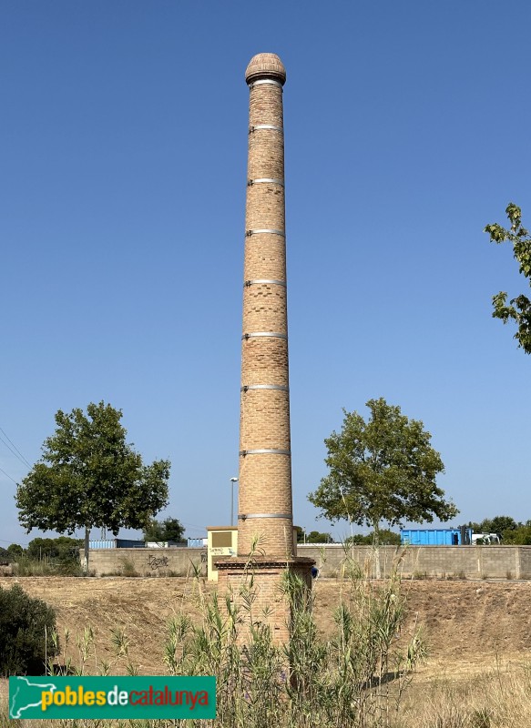 Cambrils - Xemeneia de la bòbila d'en Rigual