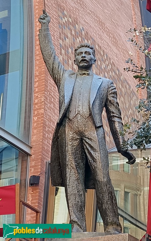 Barcelona - Escultura dedicada a Lluís Millet