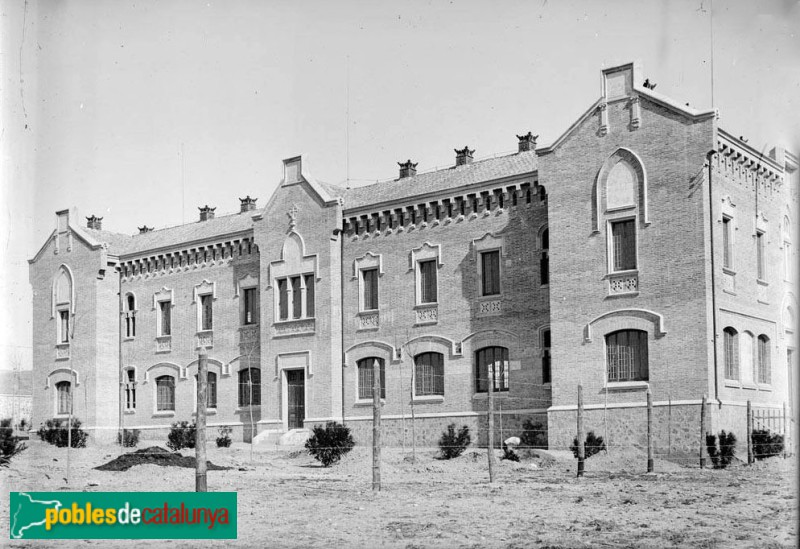 Reus - Institut Pere Mata. Pavellons de Tercera Classe