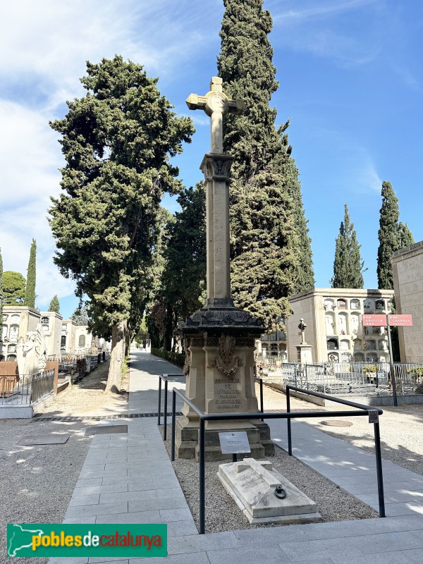 Reus - Cementiri. Monument a Josep Sardà i Cailà