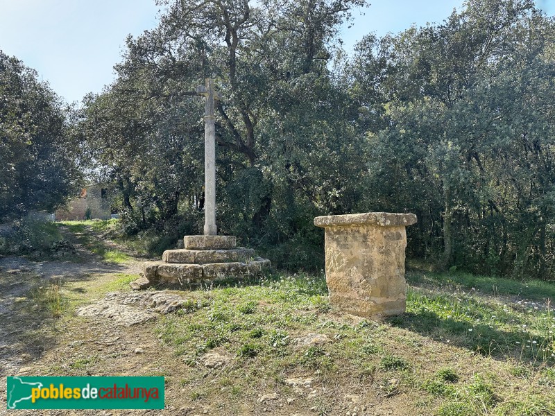 Madremanya - Creu i altar del Pedró