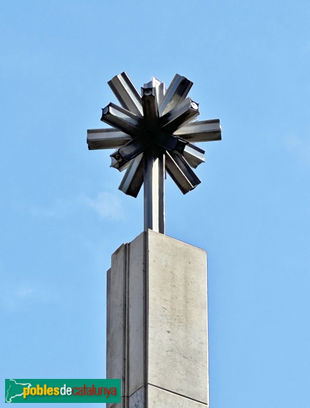 Riudoms - Monument a Gaudí