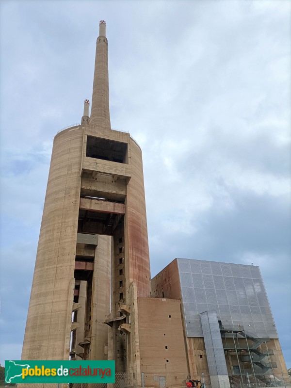 Sant Adrià del Besòs - Les Tres Xemeneies