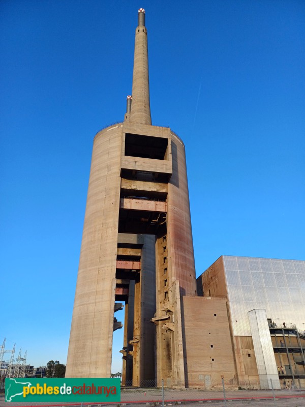 Sant Adrià del Besòs - Les Tres Xemeneies