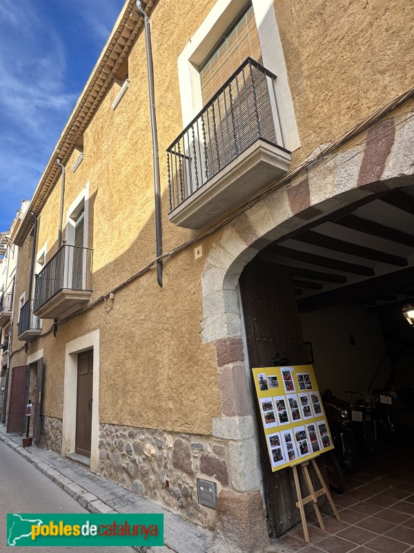 Vinyols i els Arcs - Carrer del Carme, 4