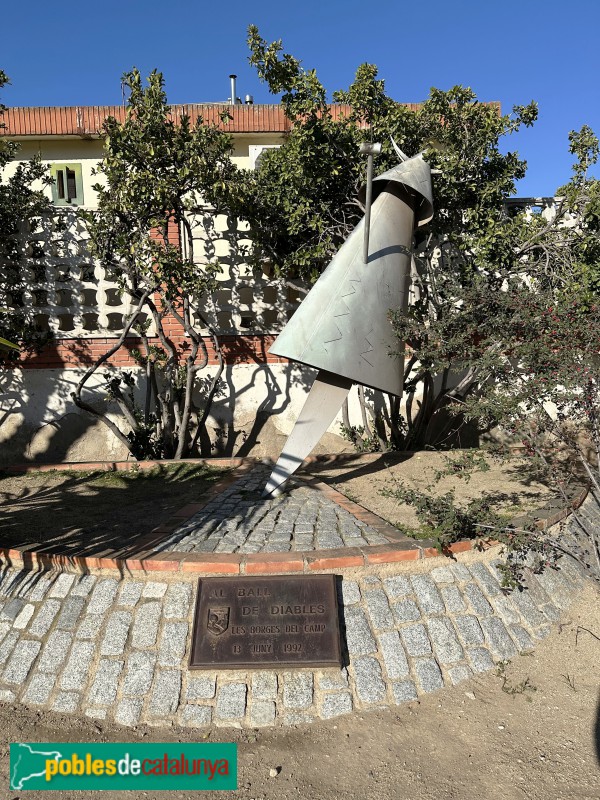 Les Borges del Camp - Monument al Ball de Diables