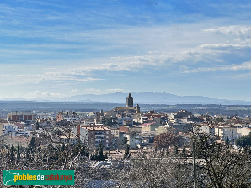 Cassà de la Selva - Església de Sant Martí des de Matamala